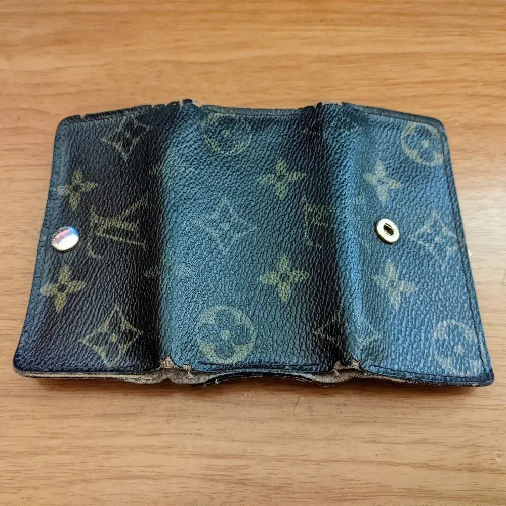 Louis Vuitton Monogram Key Holder/Wallet #1278💥PRICE DROP💥